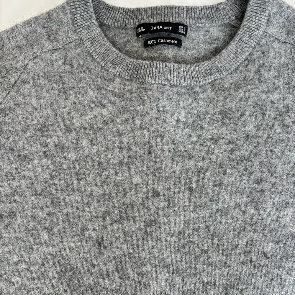 100% Cashmere sweater